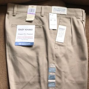 NWT Dockers Men’s Khakis 38x30